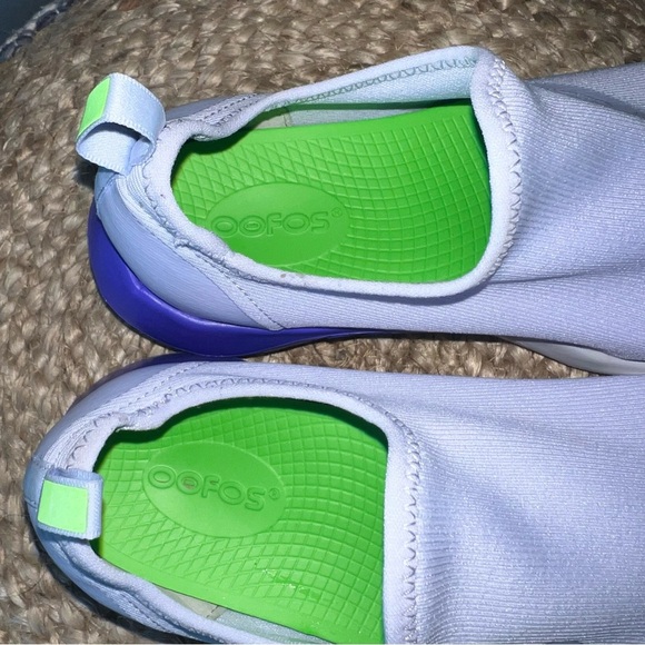 Oofos OOmg Sport Low Recovery Shoes - Picture 9 of 12